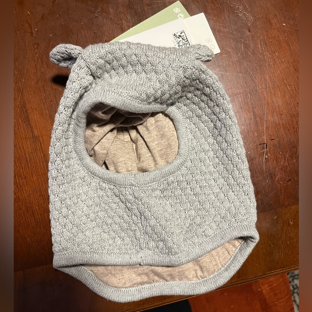 New with tags 2-4m H&M baby balaclava hat